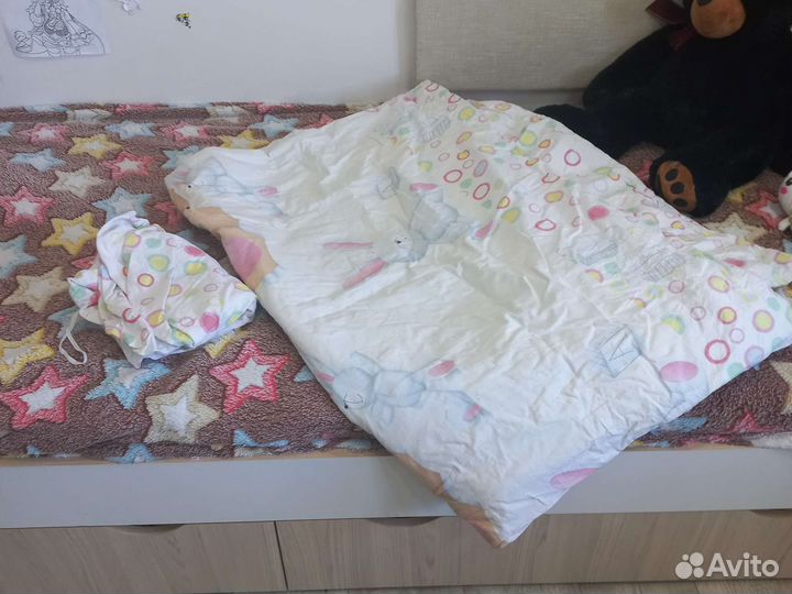 Детское одеяло в кроватку + простынь