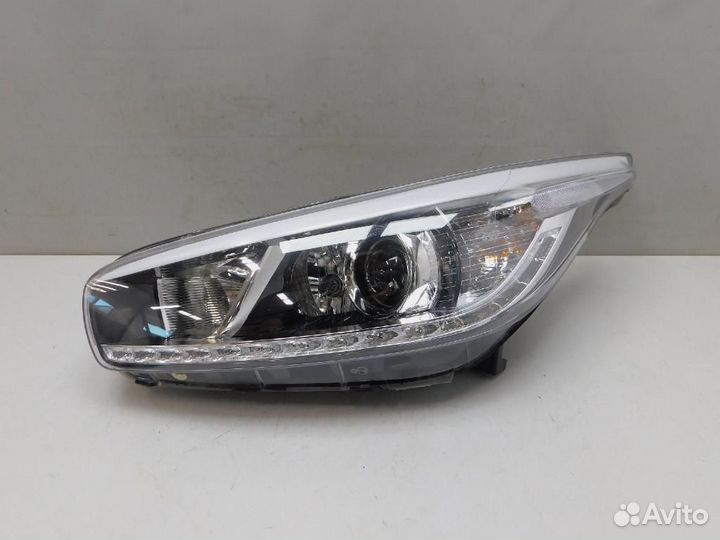 Фара левая Kia Ceed