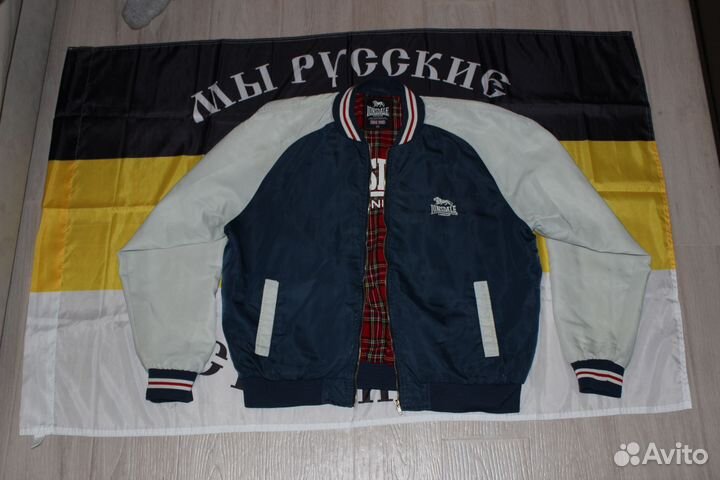 Бомбер lonsdale