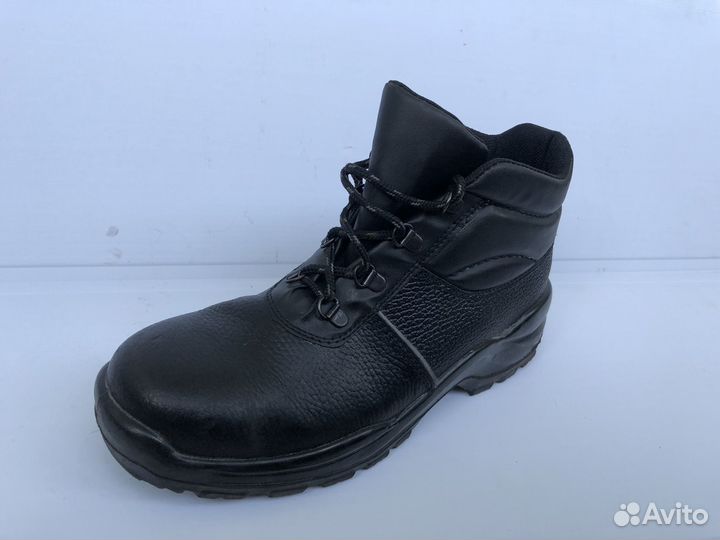 Рабочие ботинки