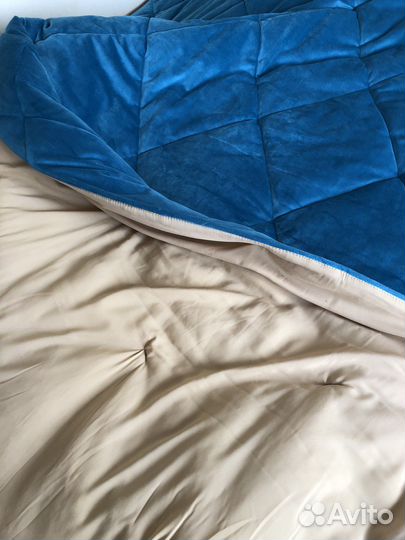 Бархатное покрывало