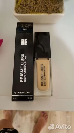 Тональный крем givenchy