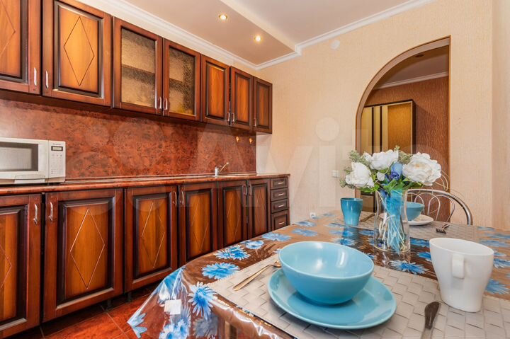 2-к. квартира, 56 м², 2/5 эт.