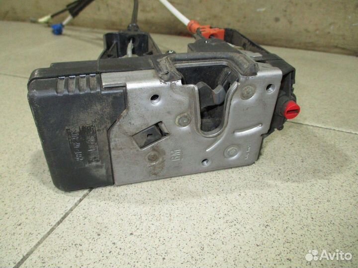 Замок двери задней левой Opel Astra G