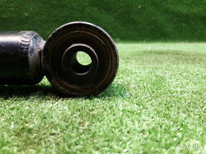 Амортизатор задний Opel Astra J P10 2010