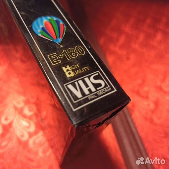 Видеокассеты (новые, чистые) vhs akai E-180