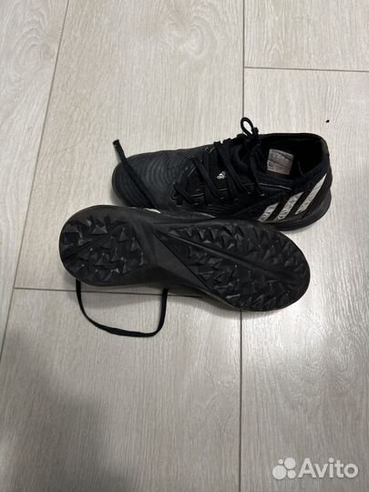 Футбольные бутсы детские сороконожки