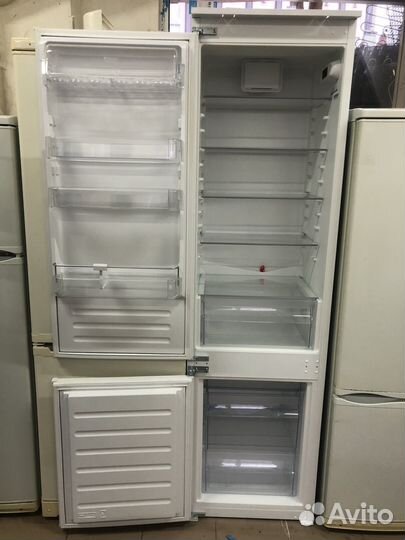 Встраиваемый холодильник hotpoint ariston италия