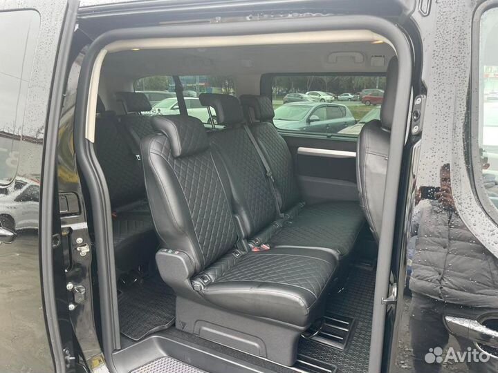 Аренда микроавтобуса с водителем 7мест