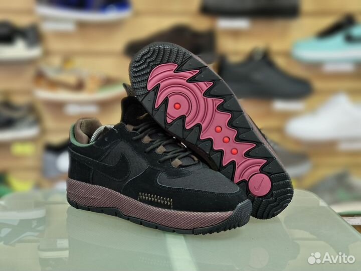 Кроссовки Nike