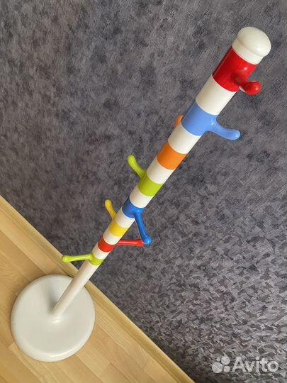 Вешалка напольная в детскую комнату