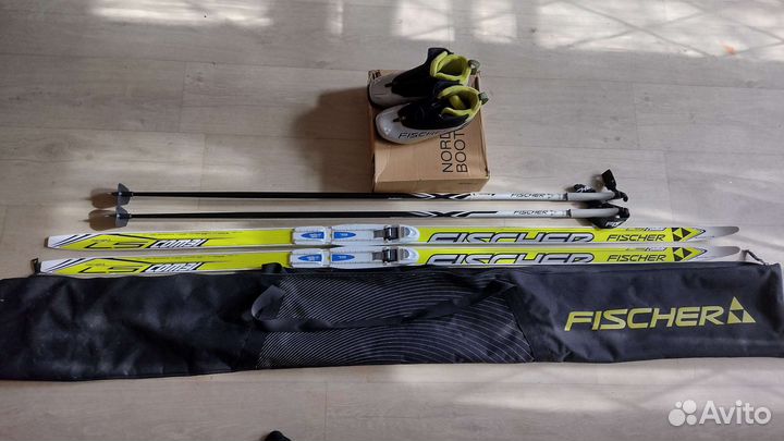 Беговые лыжи fischer полный комплект