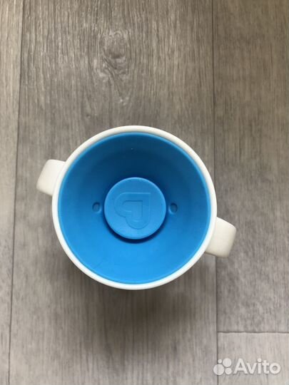 Поильник непроливайка munchkin