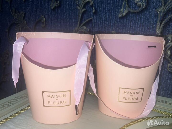 Подарочные коробки