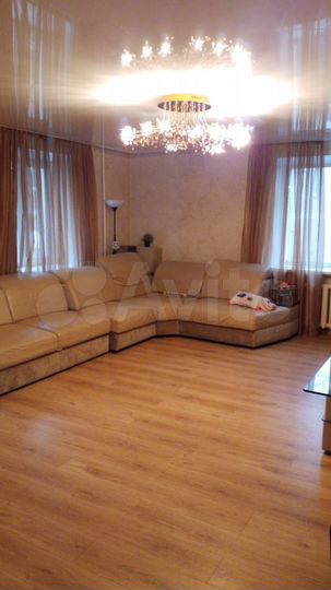 2-к. квартира, 60 м², 2/12 эт.