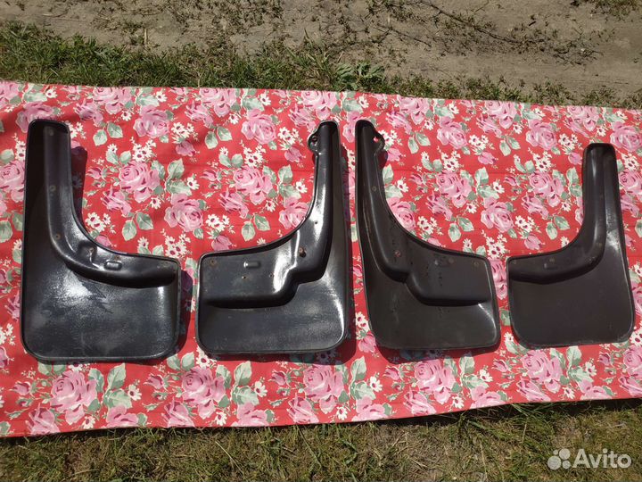 Брызговики оригинал тигуан 1