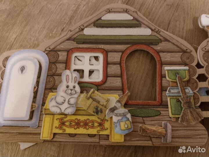 Развивающая книжка из фетра на липучках