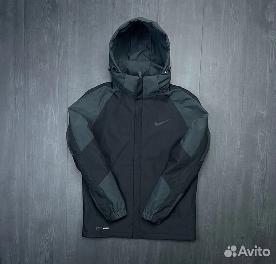 Куртка Nike