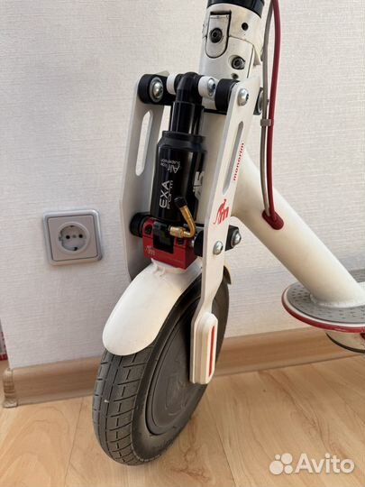 Самый легкий с подвеской Monorim Xiaomi M365