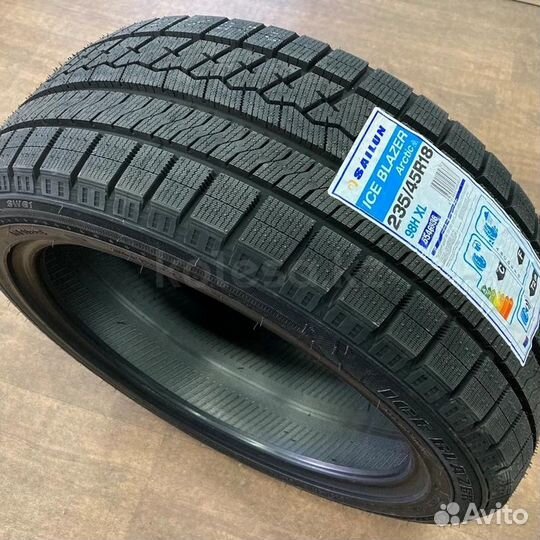 Sailun Ice Blazer Arctic 225/50 R17 98H