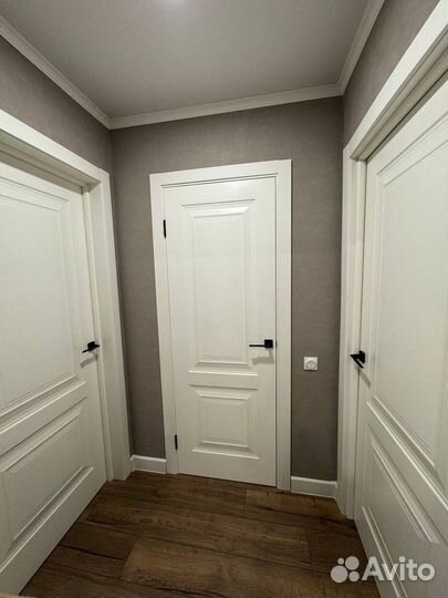 Установка межкомнатных дверей