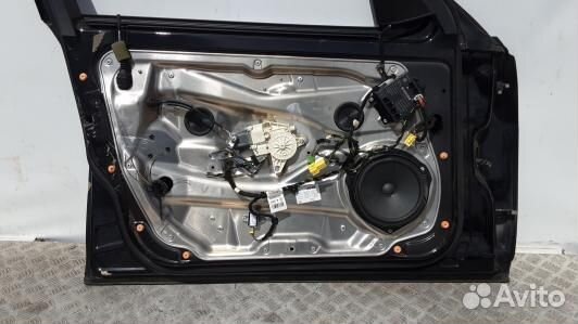 Дверь передняя левая mercedes benz C-class W204 (S