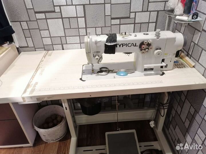 Швейная машина typical