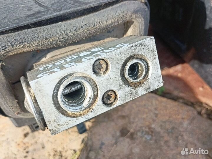 Клапан кондиционера dodge stratus