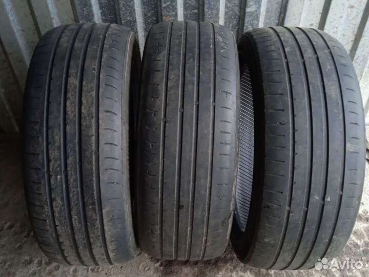 Hankook TH22 215/45 R17