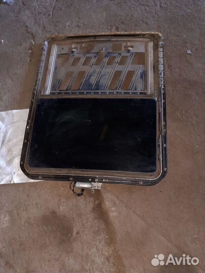 Люк мерседес 220 не лон г