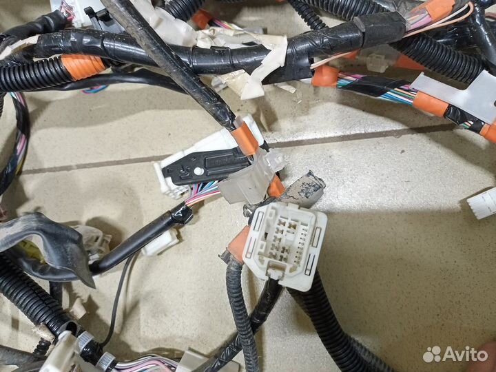 Проводка (коса) Yaris 2005-2011