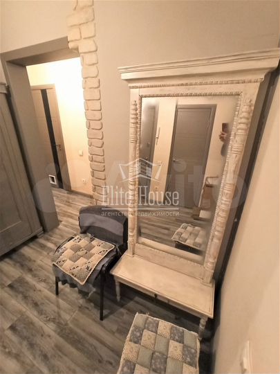 2-к. квартира, 60 м², 5/17 эт.