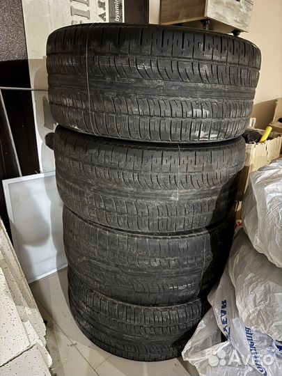 Pirelli Scorpion Ice Zero 2 295/40 R22