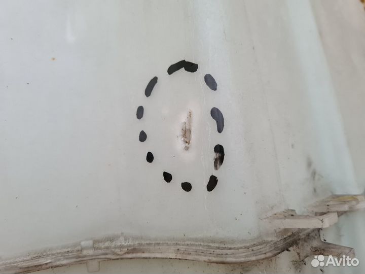 Бачок омывателя передний Infiniti M Q70 Y51