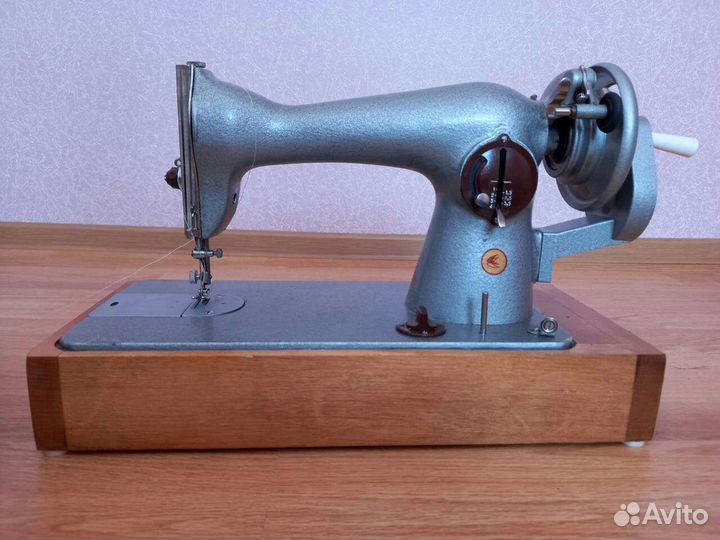 Новая швейная машина Подольск