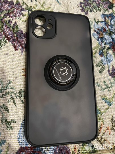 Чехол на iPhone 11