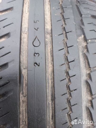 Nokian Tyres Hakkapeliitta Sport Utility 235/65 R17 20H