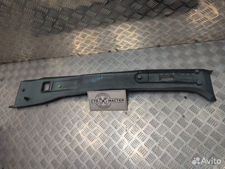Обшивка стойки правой Ford Transit 2.2