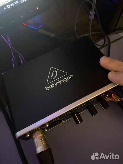 Звуковая карта behringer u phoria umc202hd