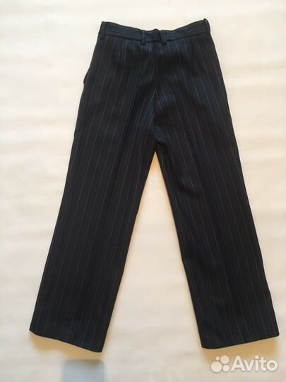 Костюм для школьника и галстук