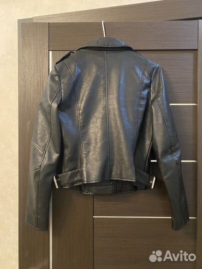 Кожаная куртка косуха женская 42