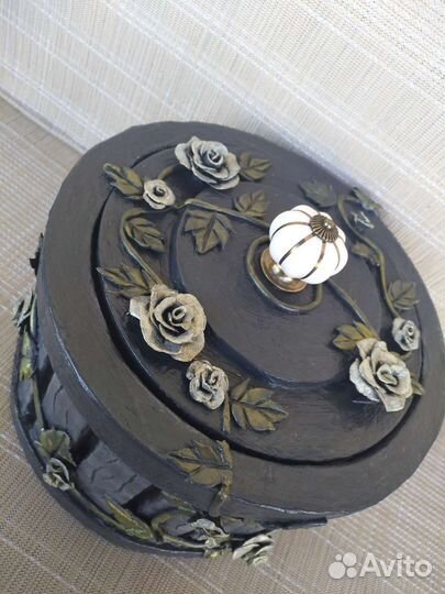 Шкатулка ручной работы с цветами