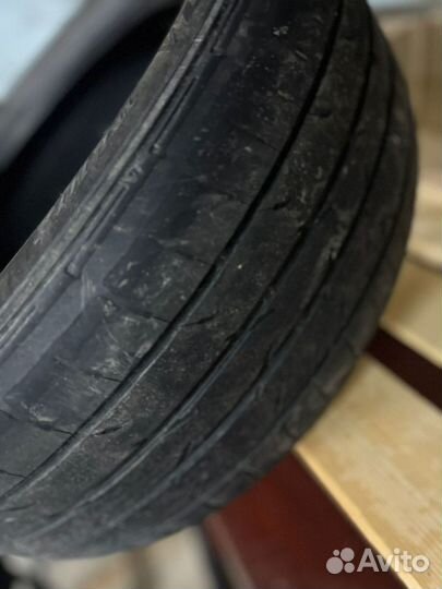 Davanti DX420 215/55 R17 94V