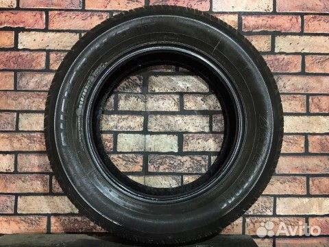 Bridgestone Dueler H/T D687 225/65 R17