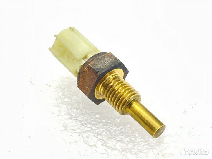 Датчик температуры охлаждающей жидкости Subaru