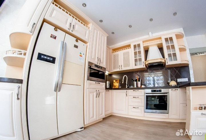 Кухня под потолок