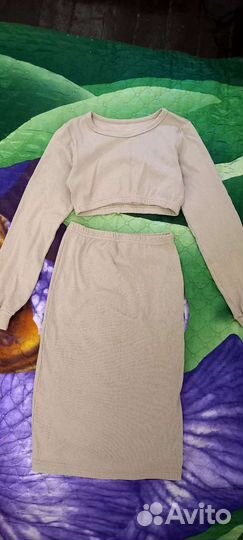 Костюм 3 в 1,юбка, топ и топ с длинным рукавом