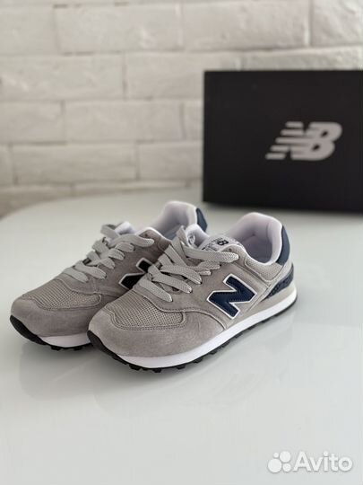 Женские кроссовки new balance 574