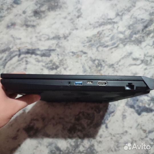 Игровой ноутбук msi bravo 15