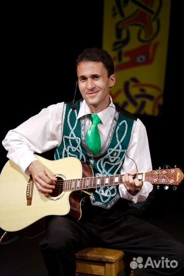 Уроки игры на гитаре и укулеле взрослым и детям